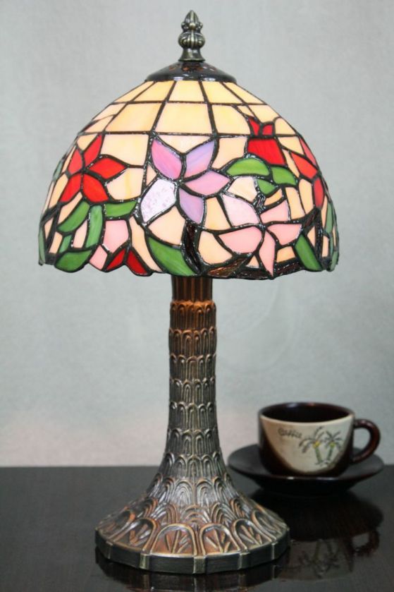 Tiffany 8 Inch 1 Table Lamp - DETAIL_27388928_283830_3319787 - handcrafted Tiffany stained glass lamp