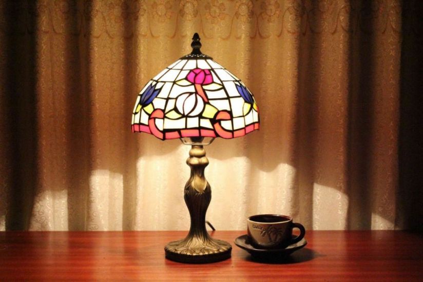 Tiffany 8 Inch 1 Table Lamp - DETAIL_27388928_283830_3319798 - handcrafted Tiffany stained glass lamp