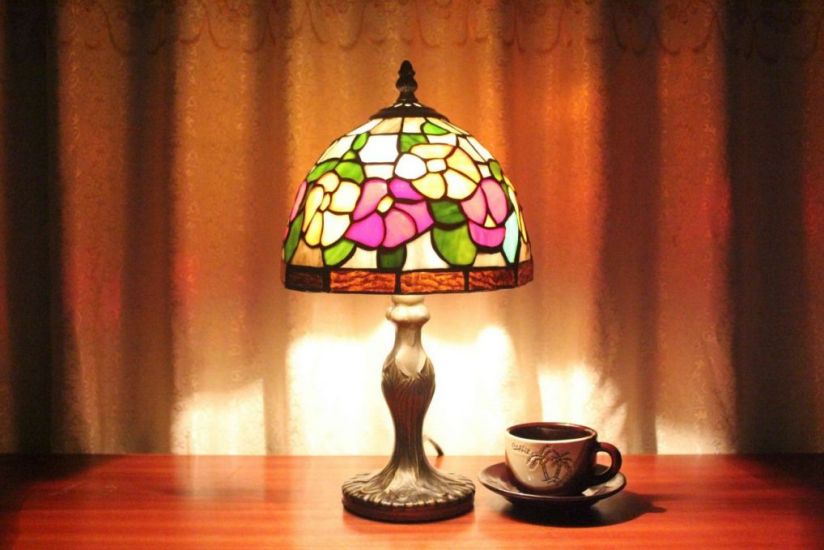 Tiffany 8 Inch 2 Table Lamp - DETAIL_27388928_283831_3319850 - handcrafted Tiffany stained glass lamp