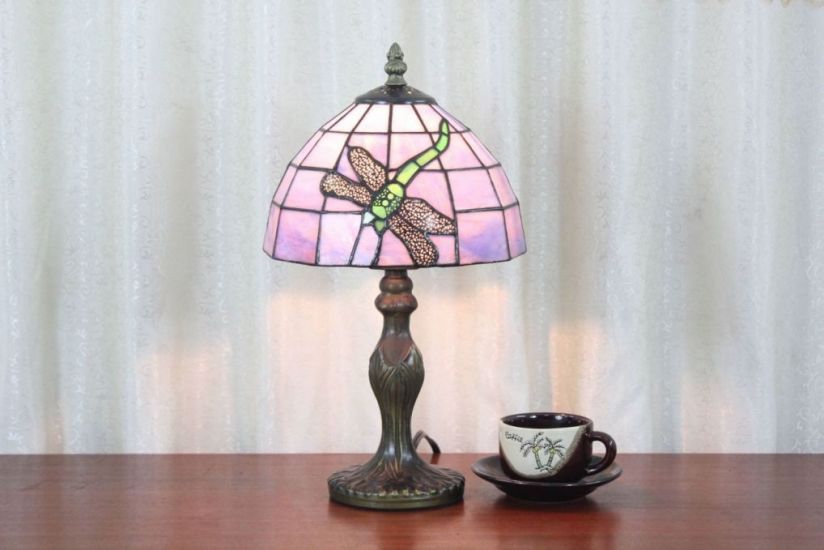 Tiffany 8 Inch 2 Table Lamp - DETAIL_27388928_283831_3319846 - handcrafted Tiffany stained glass lamp
